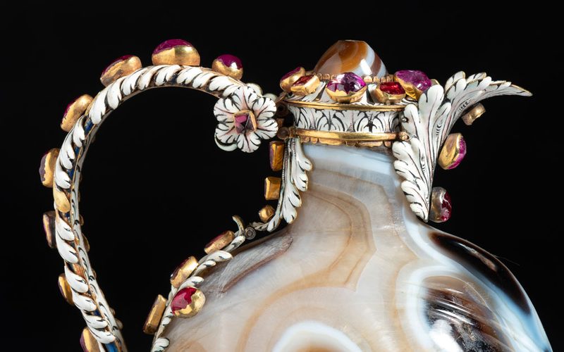Treasury-marble-decanter-Mike-Fear-1000-625